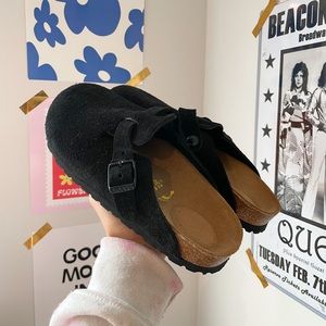 birkenstock boston clogs!!!